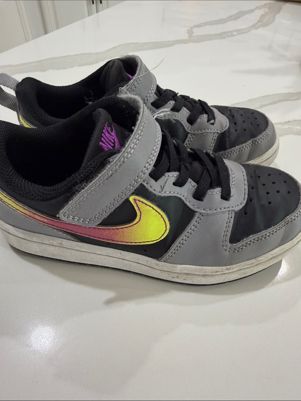 Nike Kids Gray & Black Sneakers with Yellow-Pink Gradient Swoosh
